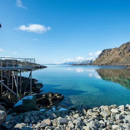 Lofoten Waterfront Luxury Ballstad