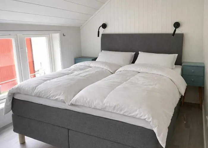 Lofoten Waterfront Luxury