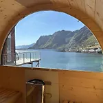 Lofoten Waterfront Luxury بيت للعطل بولستاد